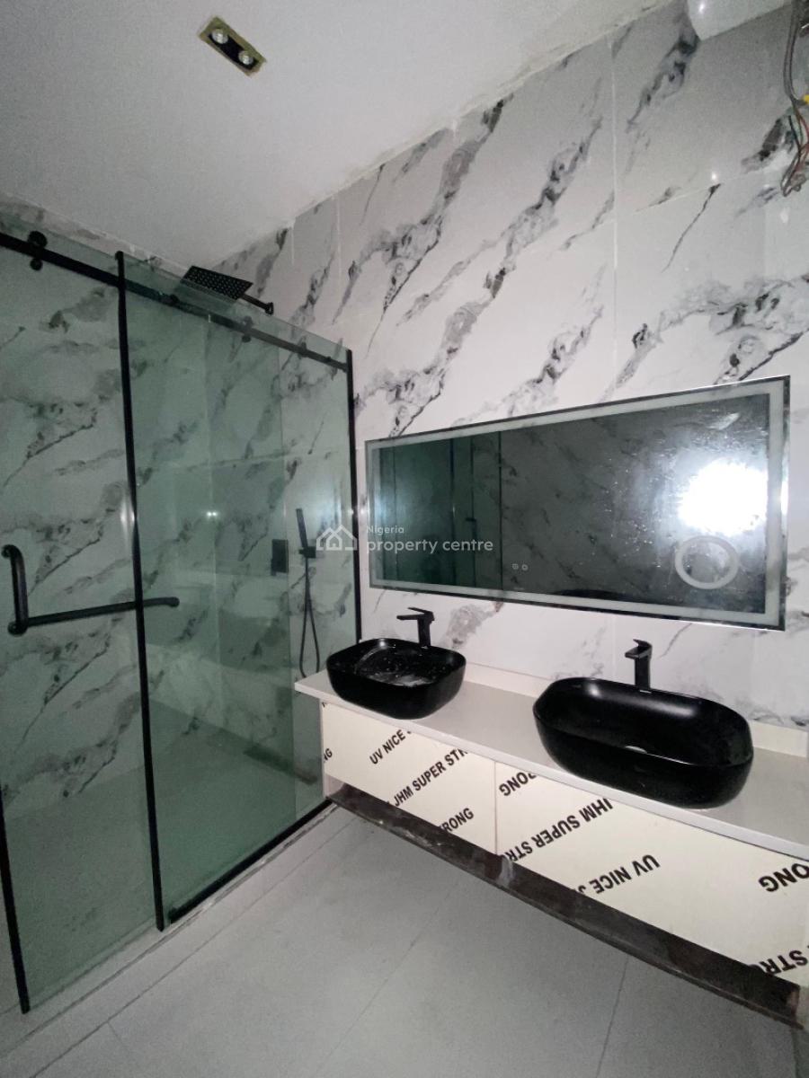 4 Bedroom Terrace Duplex with a Room Bq, Lekki Phase 1, Lekki, Lagos, Terraced Duplex for Sale