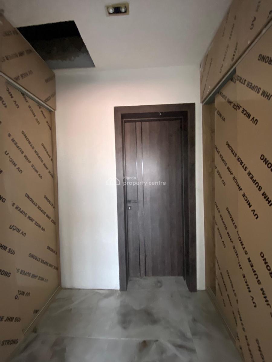 4 Bedroom Terrace Duplex with a Room Bq, Lekki Phase 1, Lekki, Lagos, Terraced Duplex for Sale