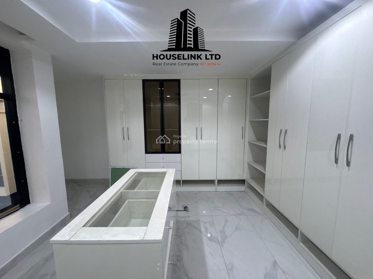 a Lovely Built 6 Bedroom Contemporary Duplex with Swimming Pool, Guzape Diplomatic Zone Abuja, Guzape District, Abuja, Detached Duplex for Sale