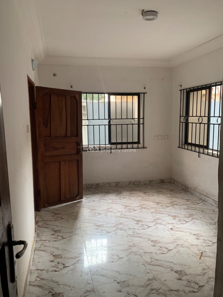 Luxury 3 Bedroom Flat, Gra Phase 1, Magodo, Lagos, Flat / Apartment for Rent