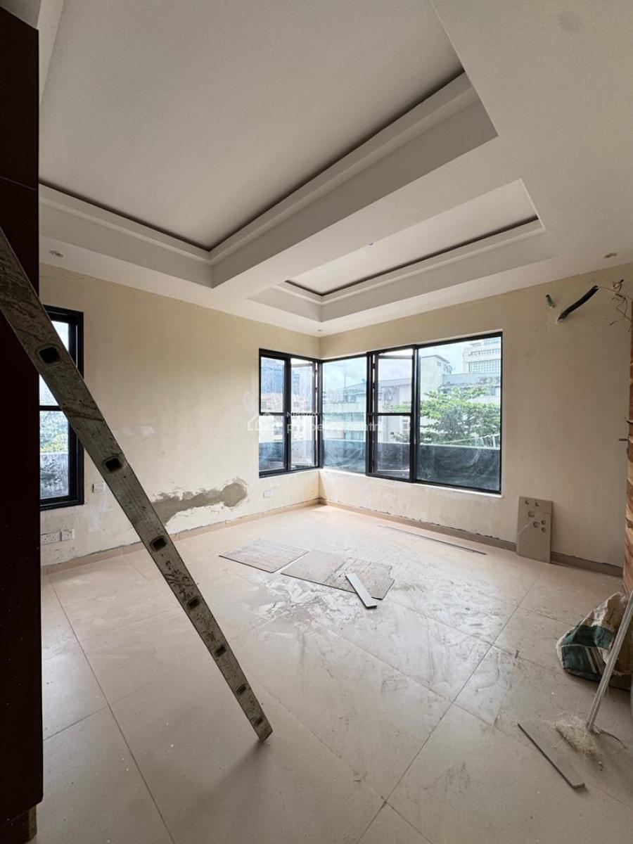 2 Bedroom Apartment with a Bq, Victoria Island (vi), Lagos, Flat / Apartment for Sale