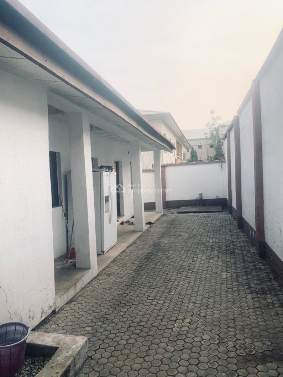 Luxurious Elegant Spacious 5 Bedrooms, Zone 6, Wuse, Abuja, Detached Duplex for Sale