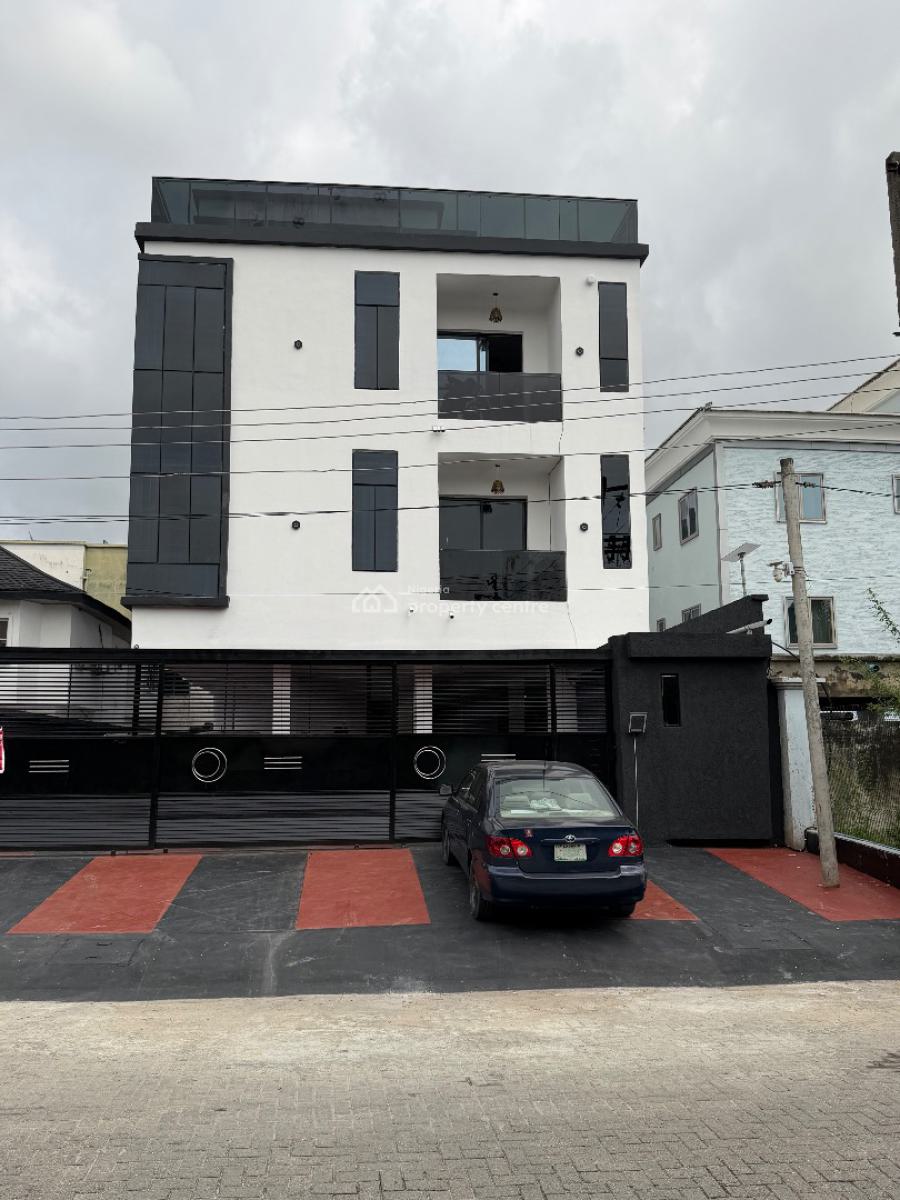 Spacious 3bedroom Flat with Bq, Lekki Phase 1, Lekki, Lagos, Block of Flats for Sale