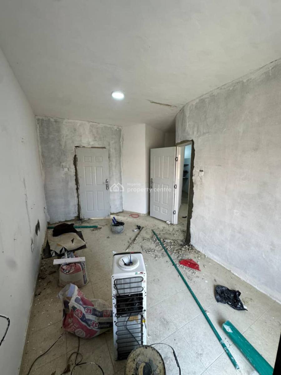 Standard Mini Flat, Ologolo, Lekki, Lagos, Mini Flat (room and Parlour) for Rent