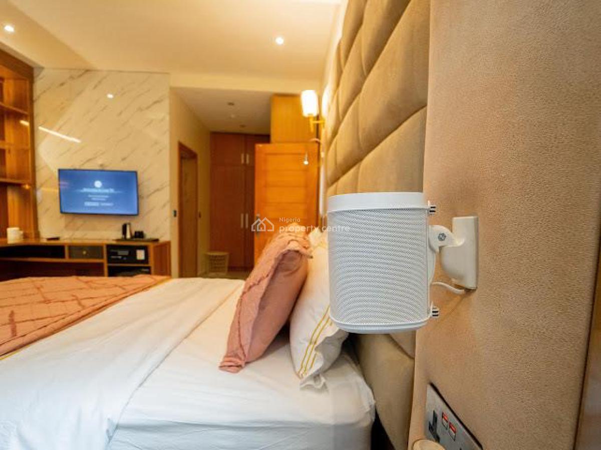 Luxuryfully Furnished 3bedroom Flat, Ikate, Lekki, Lagos, Flat / Apartment for Rent