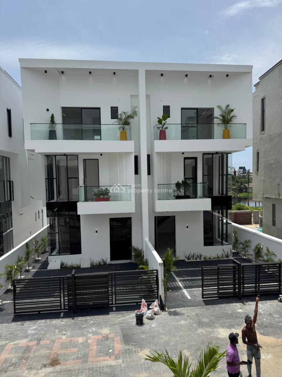 Spacious 4 Bedroom Semi-detached Duplex with a Bq, Orchid Road Lekki Lagos, Lekki, Lagos, Semi-detached Duplex for Sale