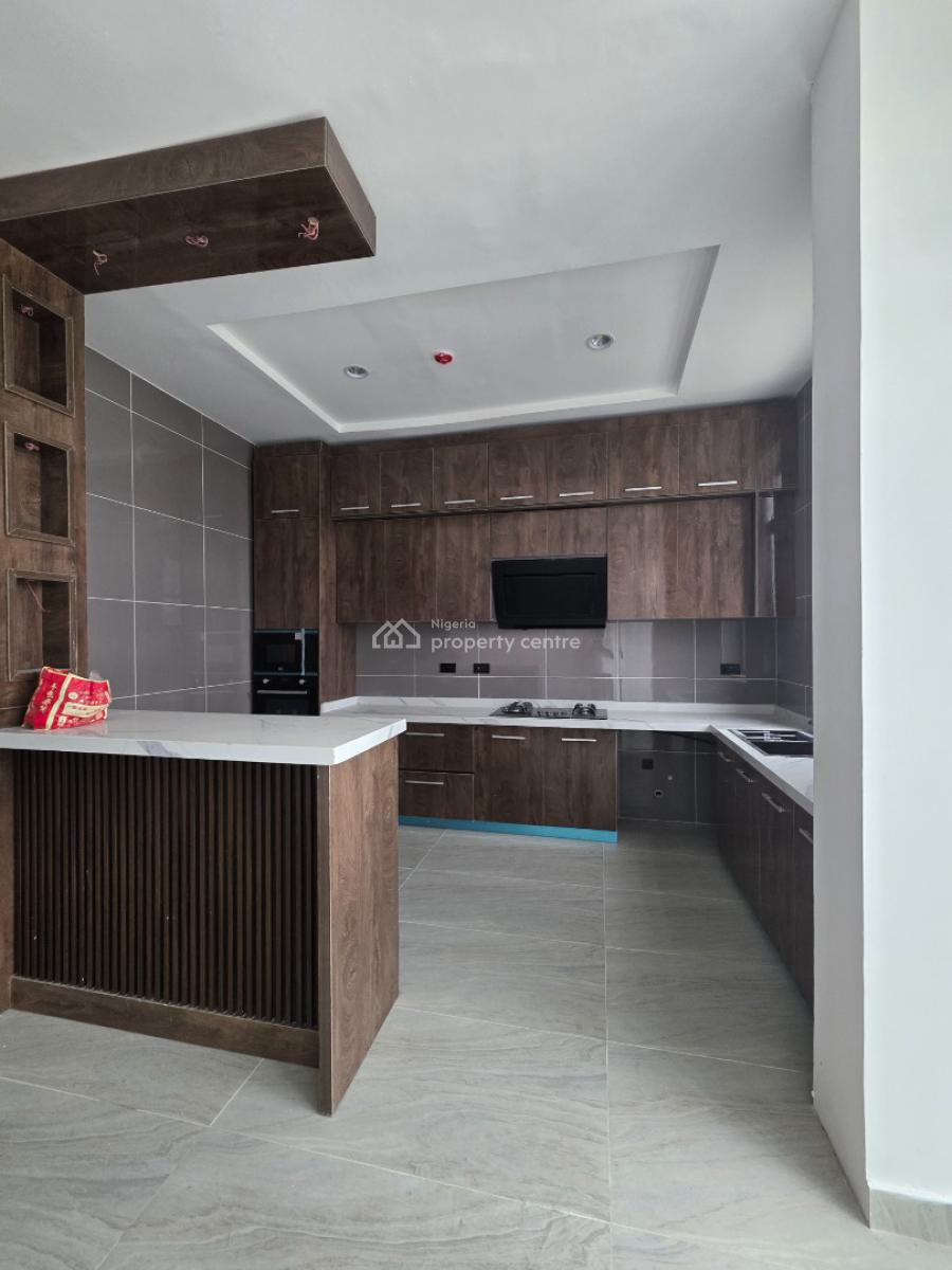 Luxury 2 Bedroom Apartment in a Strategic Location, African Lane, Lekki Phase 1, Lekki, Lagos, Flat / Apartment for Sale