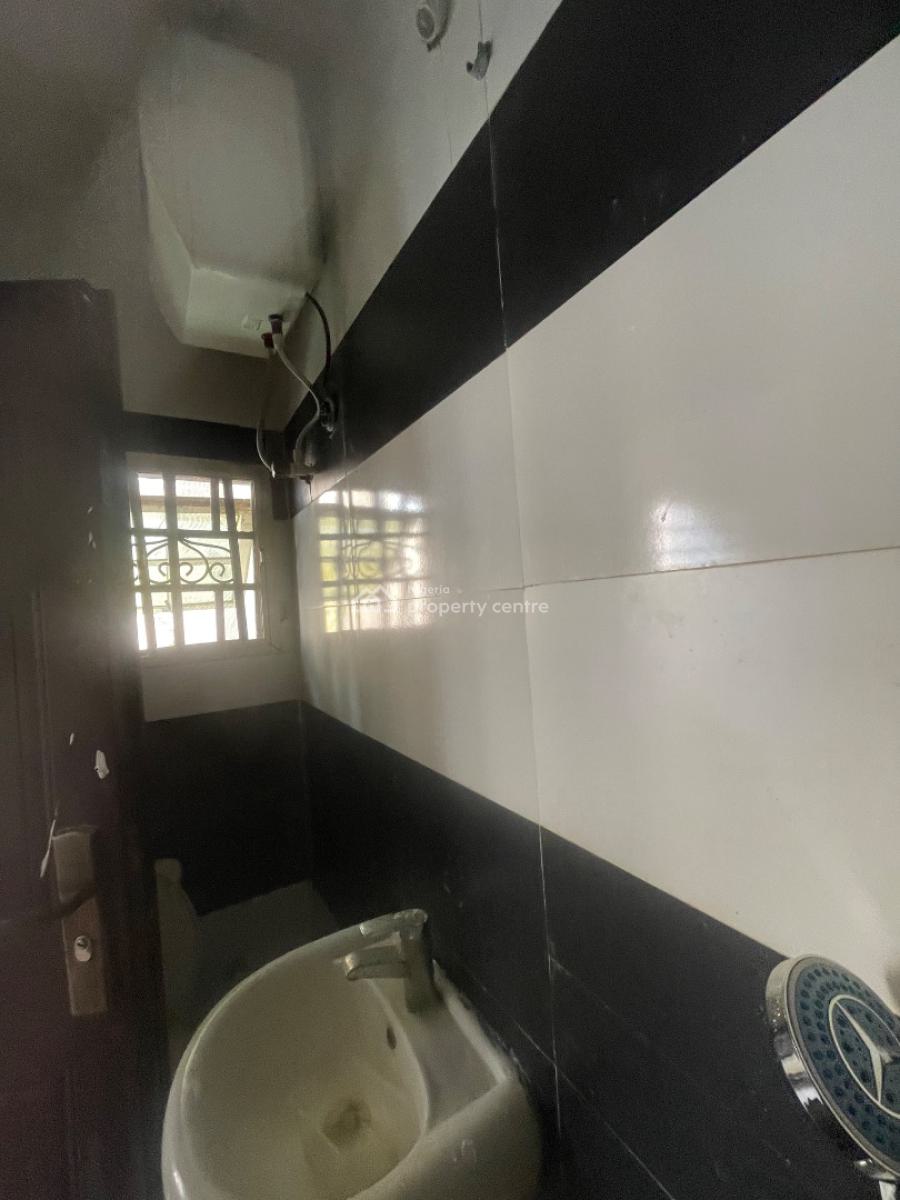 Miniflat Upstairs a Min Away From The Gate Secured Estate, Badore, Badore, Ajah, Lagos, House for Rent