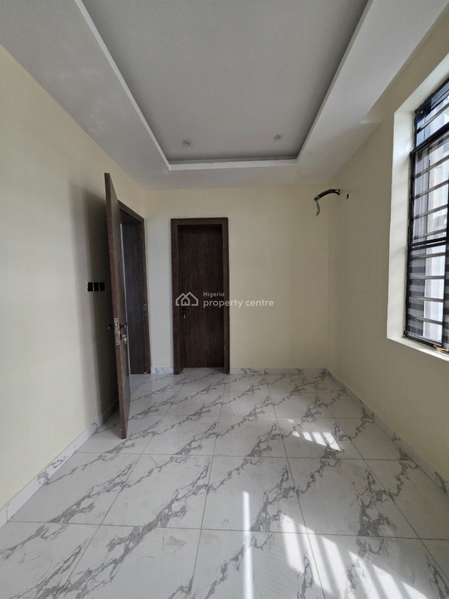 Luxury 2 Bedroom Apartment with Excellent Finishing, Lekki Phase 1, Lekki, Lagos, Flat / Apartment for Sale