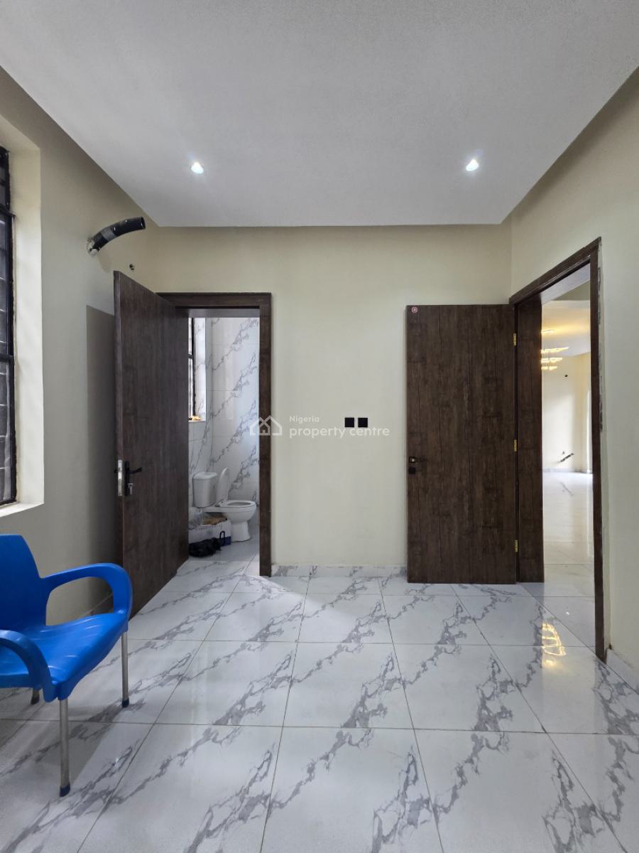 Luxury 3 Bedroom Apartment with Excellent Finishing, Lekki Phase 1, Lekki, Lagos, Flat / Apartment for Sale