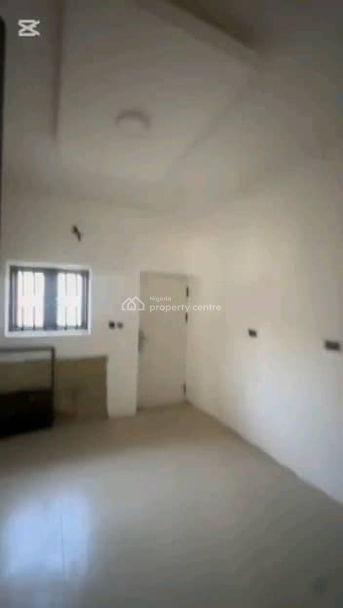 3 Bedroom Apartment Ground Floor, Jahi, Abuja, Block of Flats for Sale