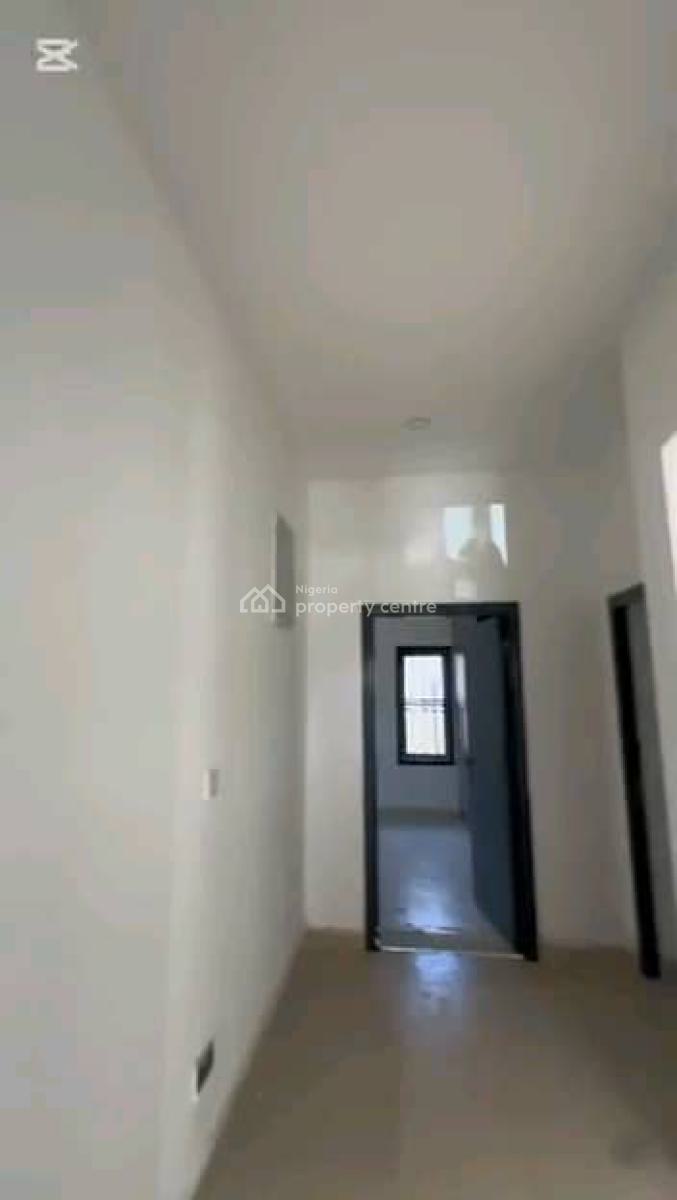 3 Bedroom Apartment Ground Floor, Jahi, Abuja, Block of Flats for Sale