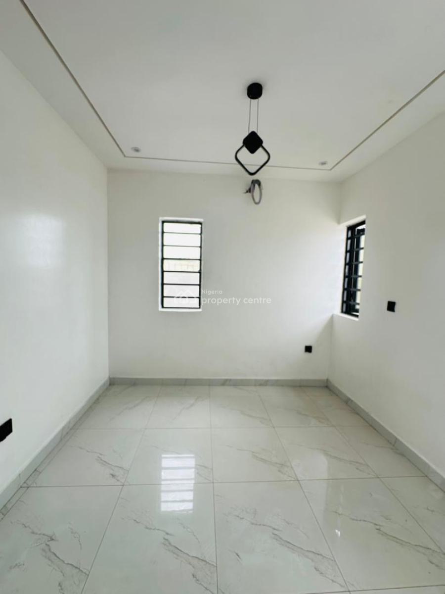 2 Bedroom Apartment, Ologolo, Lekki, Lagos, Flat / Apartment for Sale