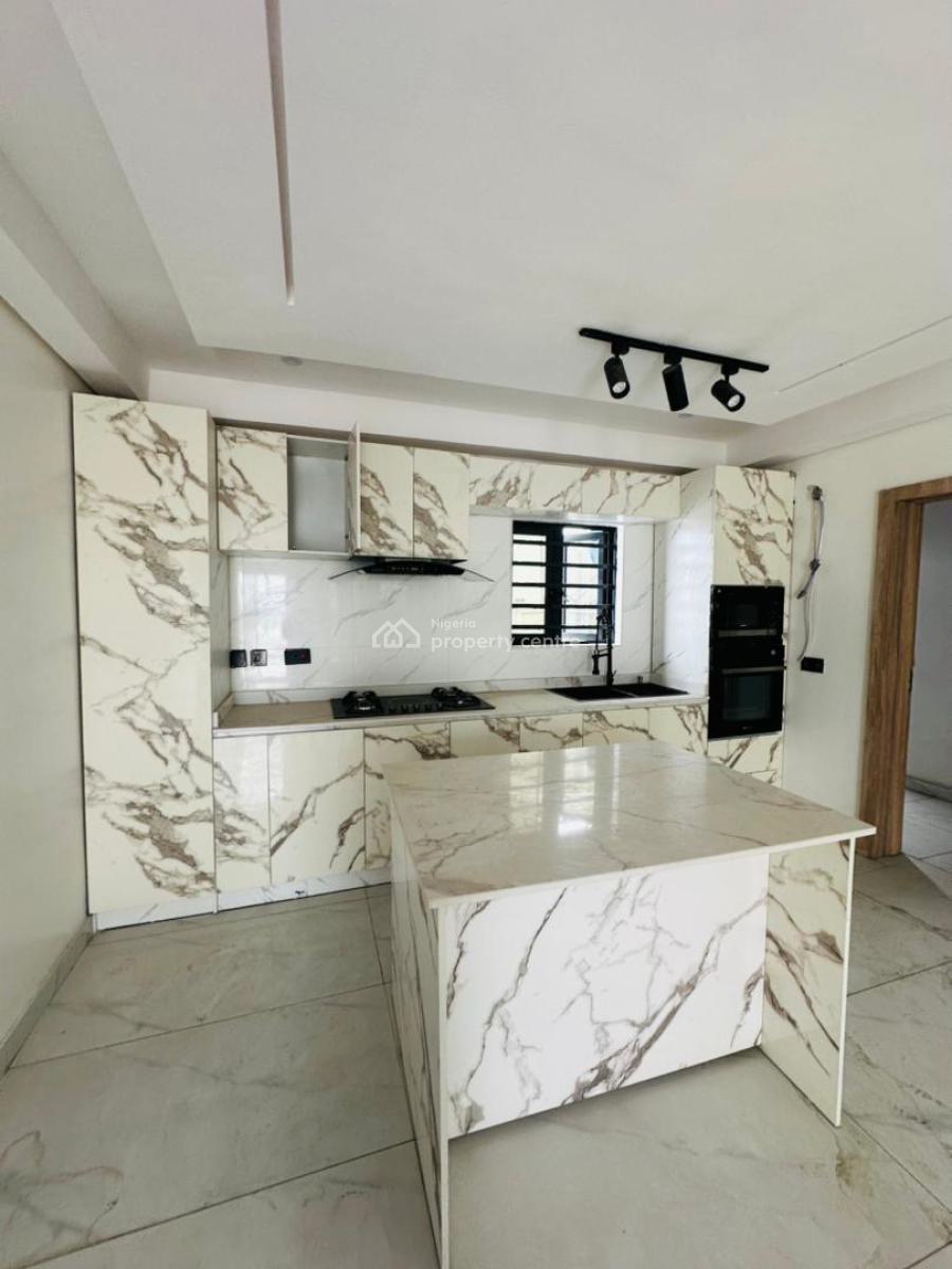 2 Bedroom Apartment, Ologolo, Lekki, Lagos, Flat / Apartment for Sale