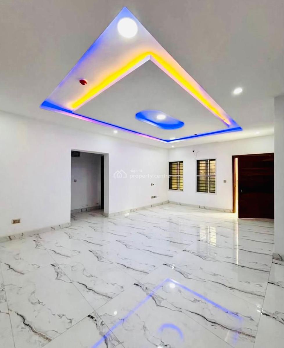 2 Bedroom Service Apartment with Gym, Phrase 1 Freedom Way, Lekki, Lagos, Flat / Apartment for Rent