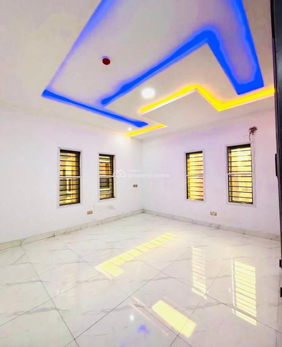 2 Bedroom Service Apartment with Gym, Phrase 1 Freedom Way, Lekki, Lagos, Flat / Apartment for Rent