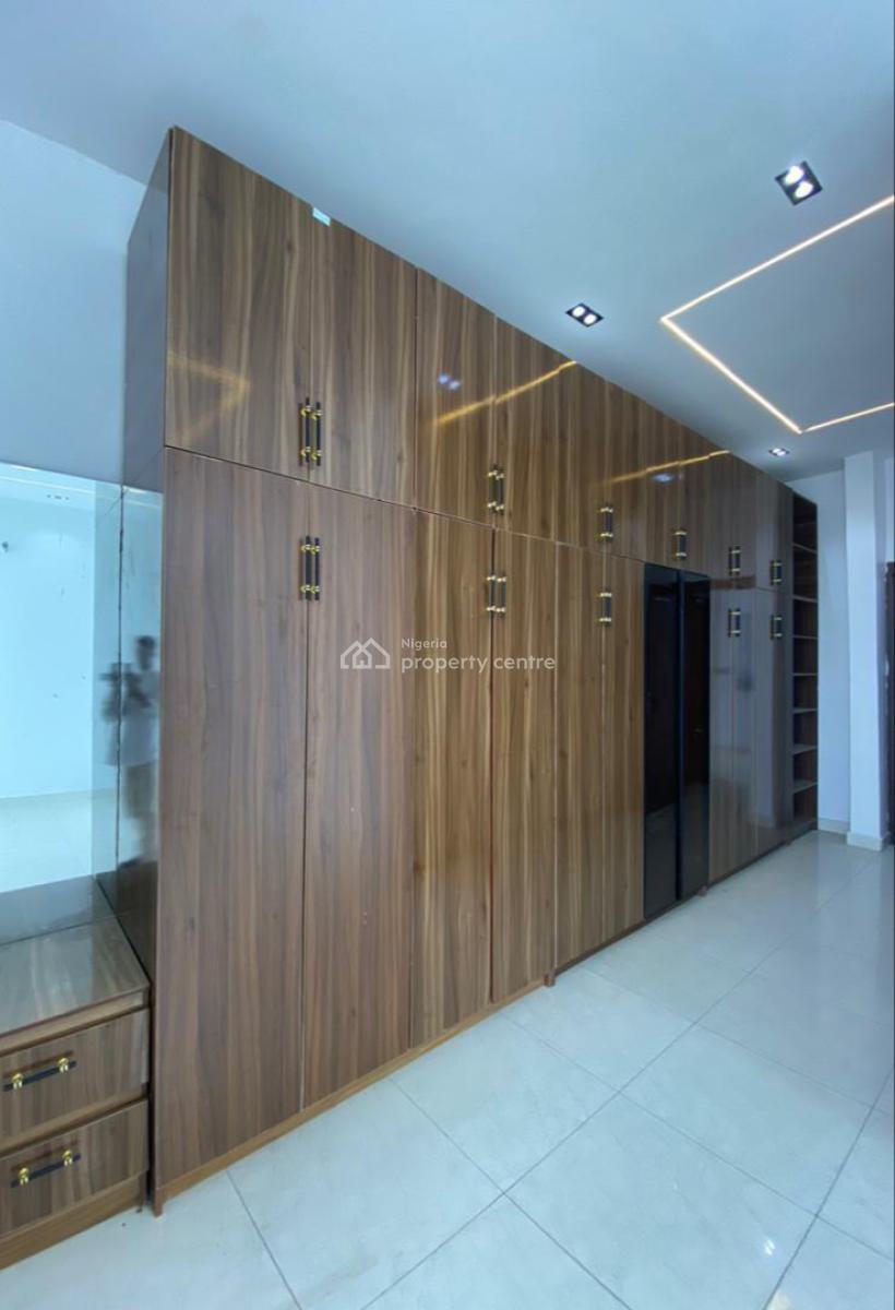 Elegant 4-bedroom Semi-detached House, Ikota, Lekki, Lagos, Semi-detached Duplex for Sale