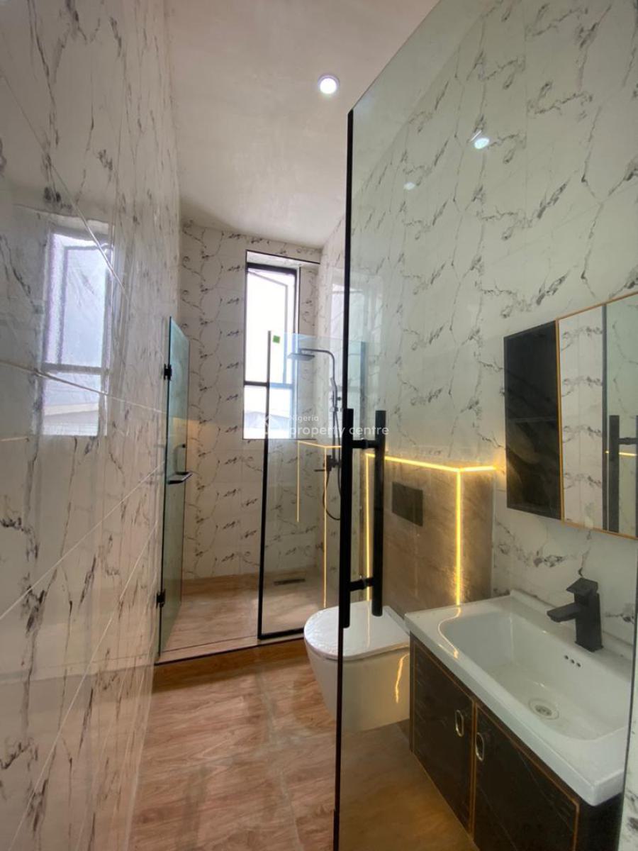 Elegant 4-bedroom Semi-detached House, Ikota, Lekki, Lagos, Semi-detached Duplex for Sale