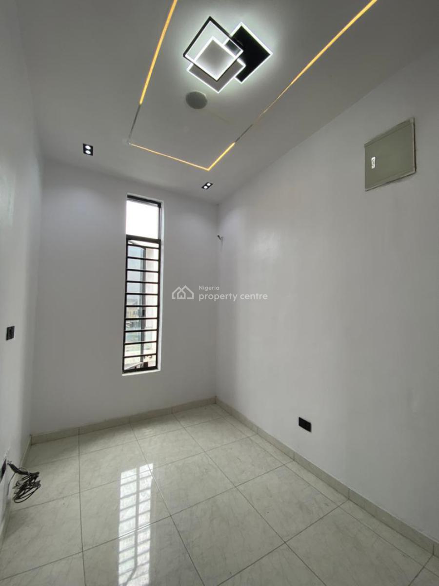 Elegant 4-bedroom Semi-detached House, Ikota, Lekki, Lagos, Semi-detached Duplex for Sale