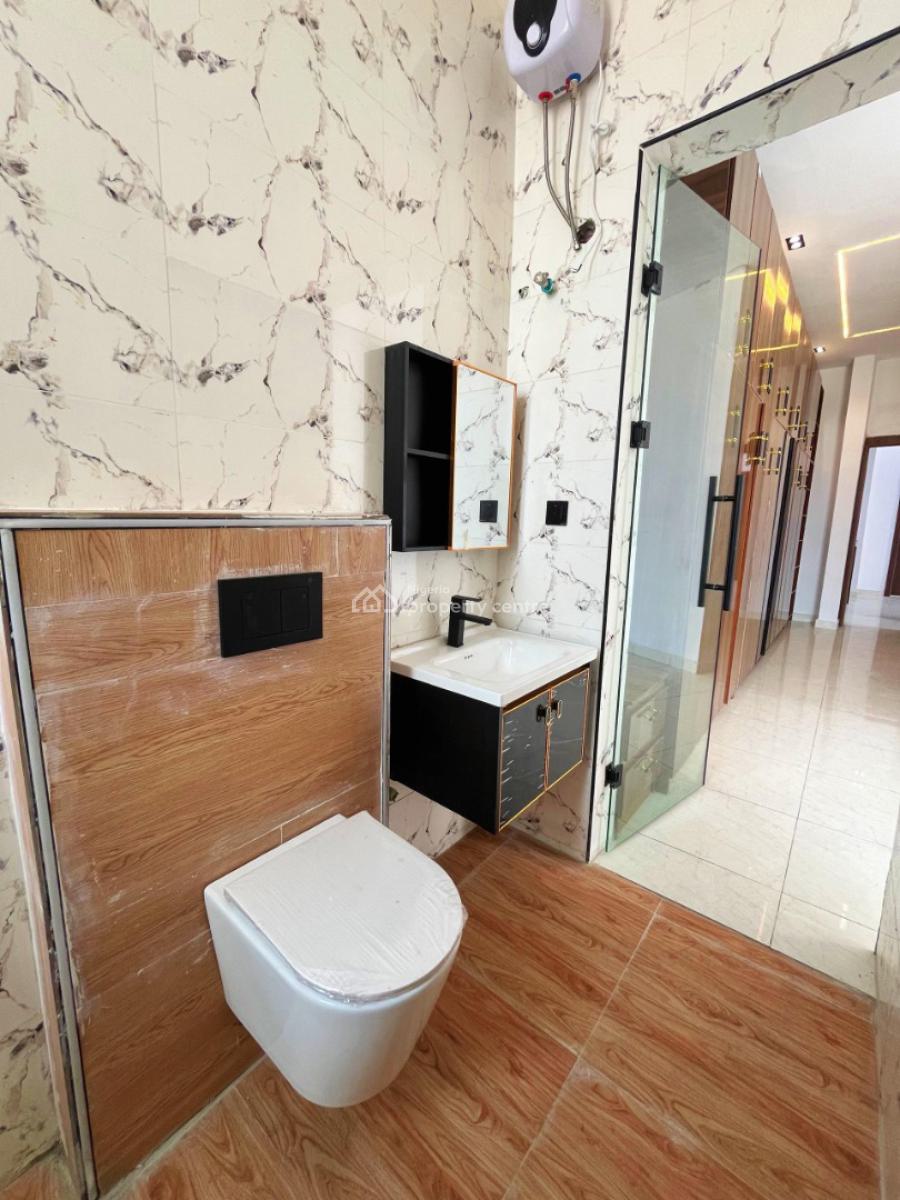 Elegant 4-bedroom Semi-detached House, Ikota, Lekki, Lagos, Semi-detached Duplex for Sale