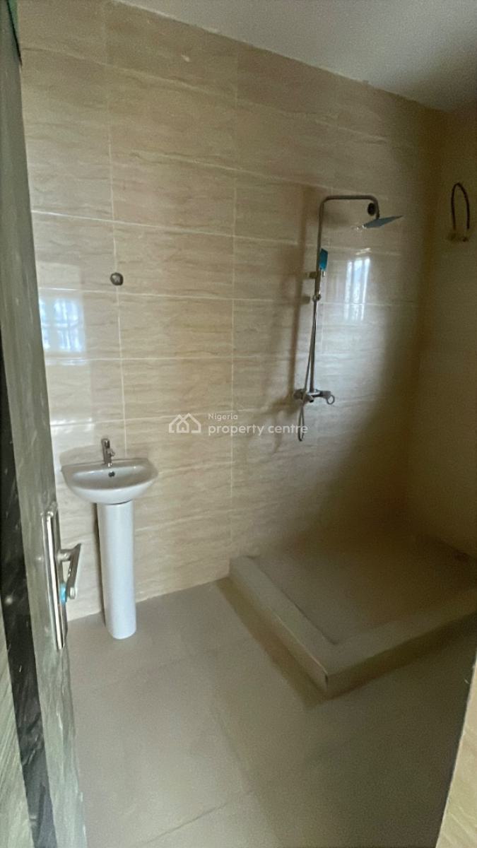 Luxury 5 Bedroom Fully Detached Duplex with 2 Units of Bq, River Park Estate, Kiami, Lugbe District, Abuja, Detached Duplex for Rent