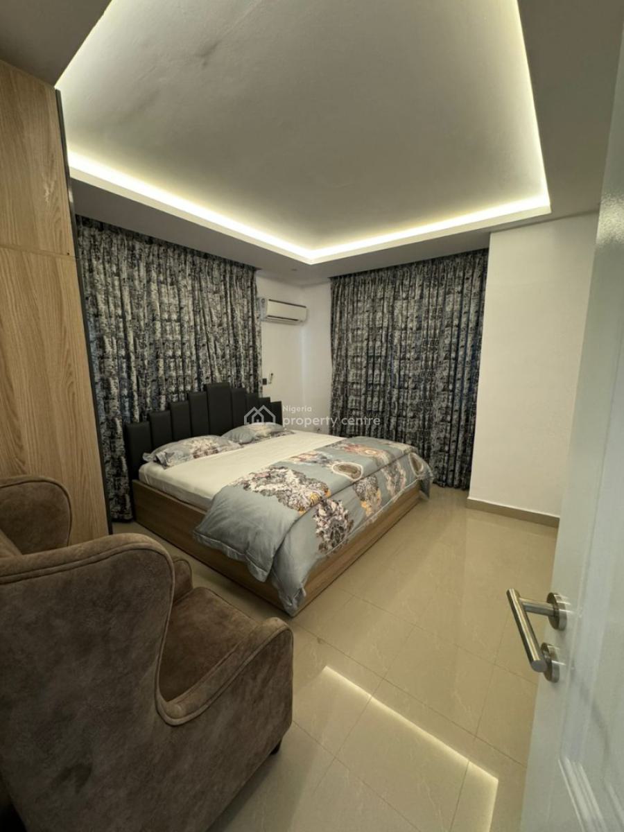One Bedroom Apartment, Gra Phase 2, Magodo, Lagos, Flat / Apartment Short Let