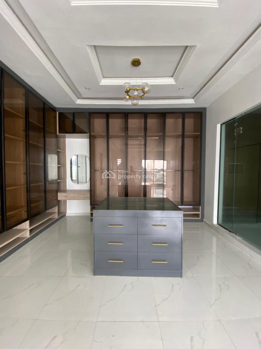 Elegant 4-bedroom House, Ikota, Lekki, Lagos, Detached Duplex for Sale