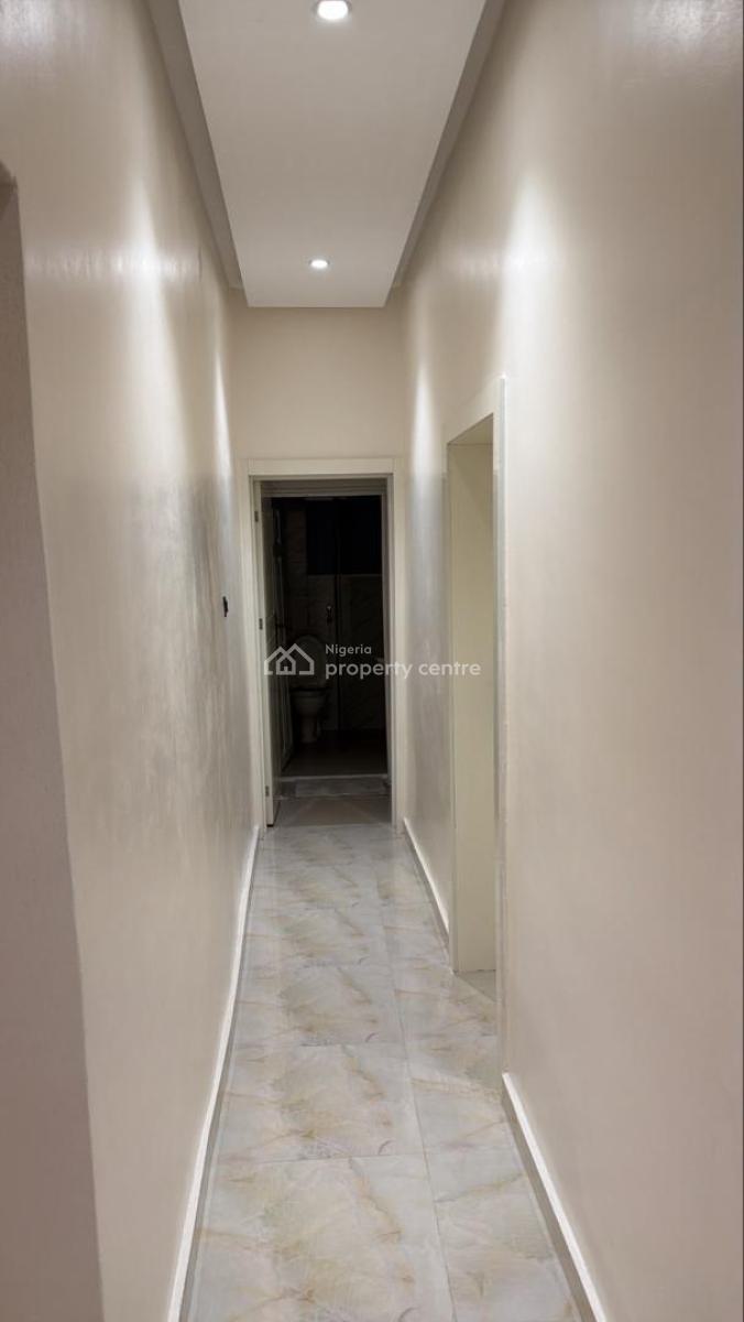 2 Bedroom Flat, Gra Phase 2, Magodo, Lagos, Flat / Apartment Short Let