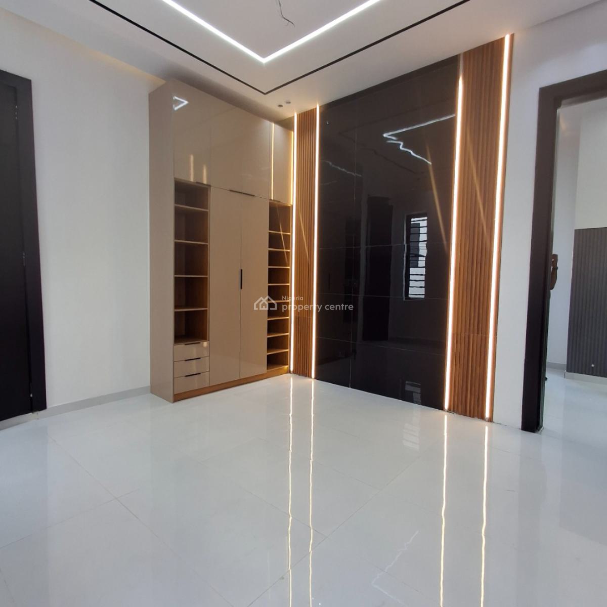 Massive Five Bedroom Fully Detached Duplex, Ikota, Lekki, Lagos, Detached Duplex for Sale