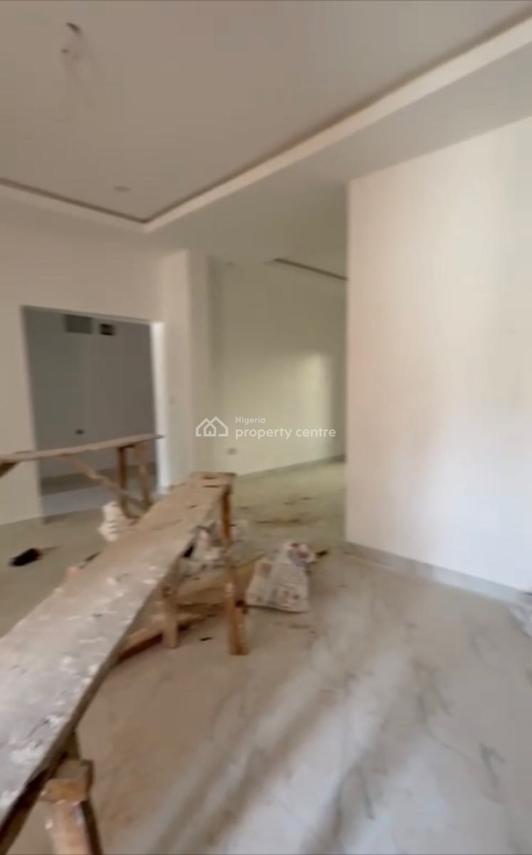 Luxury Spacious 2 Bedroom Flat, Close to Maitama, Mabushi, Abuja, Block of Flats for Sale