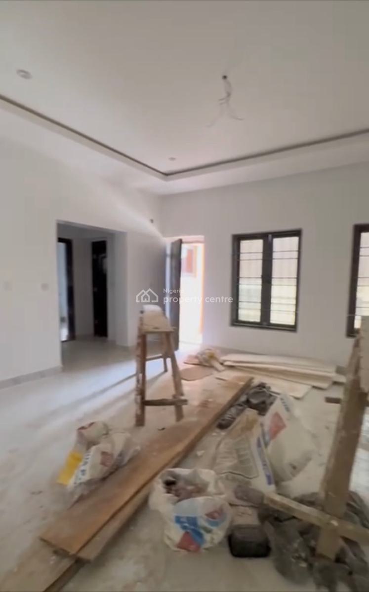 Luxury Spacious 2 Bedroom Flat, Close to Maitama, Mabushi, Abuja, Block of Flats for Sale