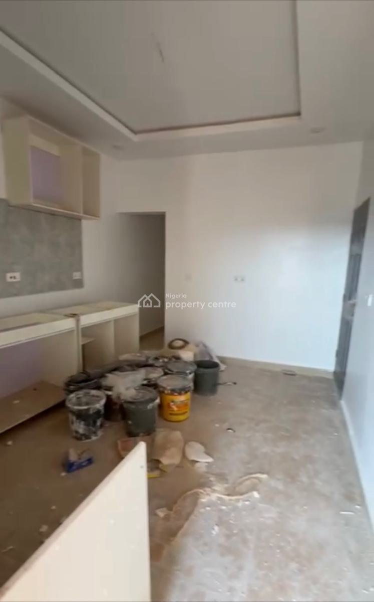 Luxury Spacious 2 Bedroom Flat, Close to Maitama, Mabushi, Abuja, Block of Flats for Sale