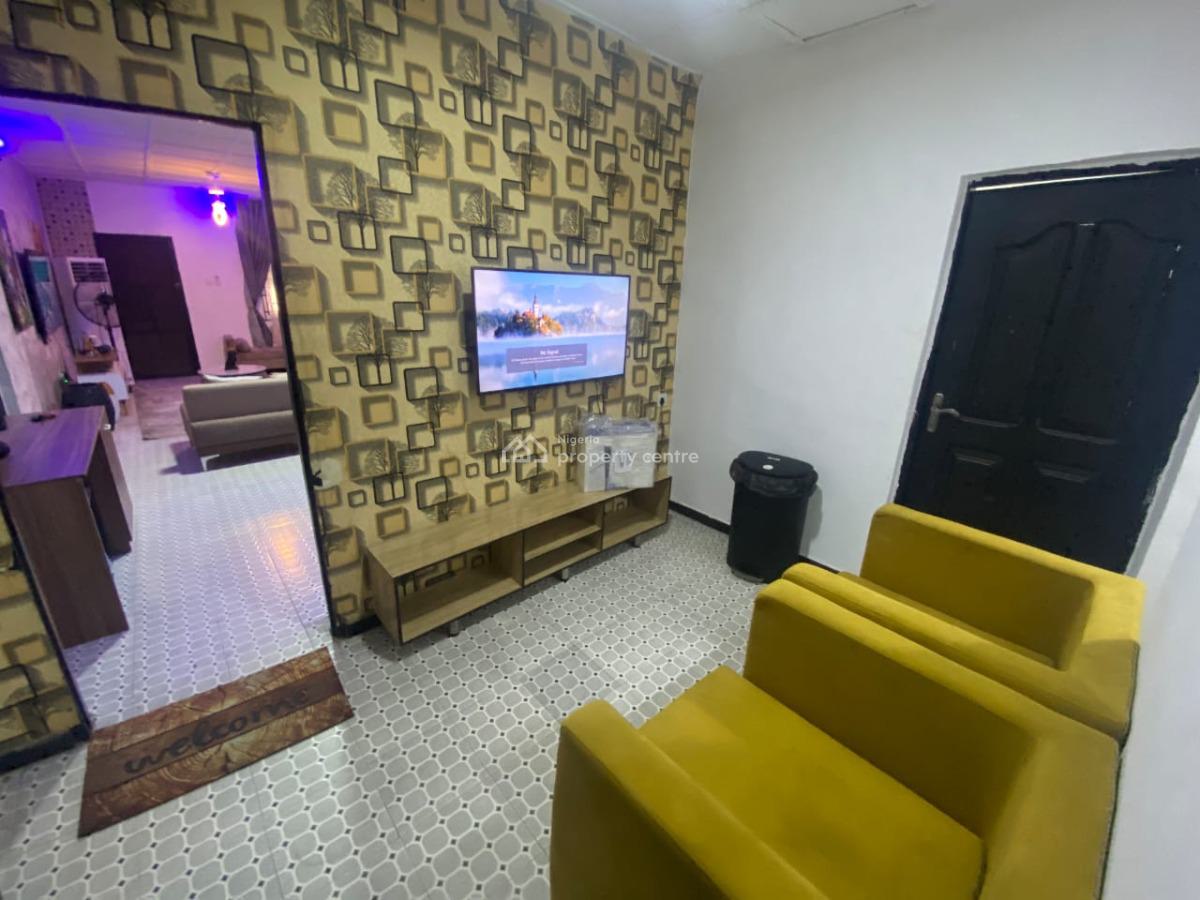 Luxury 2 Bedroom Apartment with Games, Security, & Many More......, Thomas Estate, Ajah, Lagos, Flat / Apartment Short Let