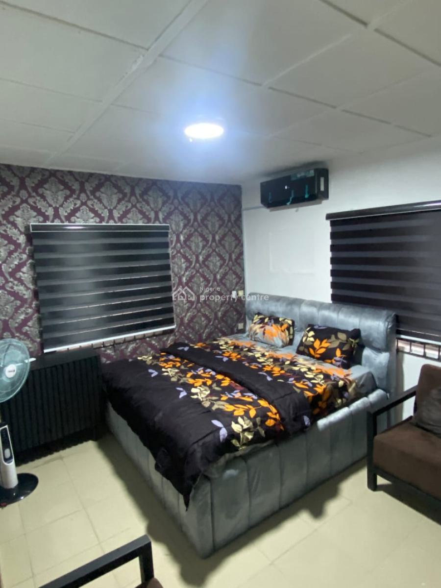 Luxury 2 Bedroom Apartment with Games, Security, & Many More......, Thomas Estate, Ajah, Lagos, Flat / Apartment Short Let