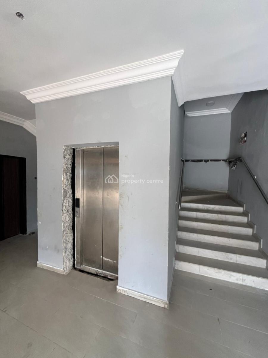 Spacious 3 Bedroom, Lekki Phase 1, Lekki, Lagos, Flat / Apartment for Rent