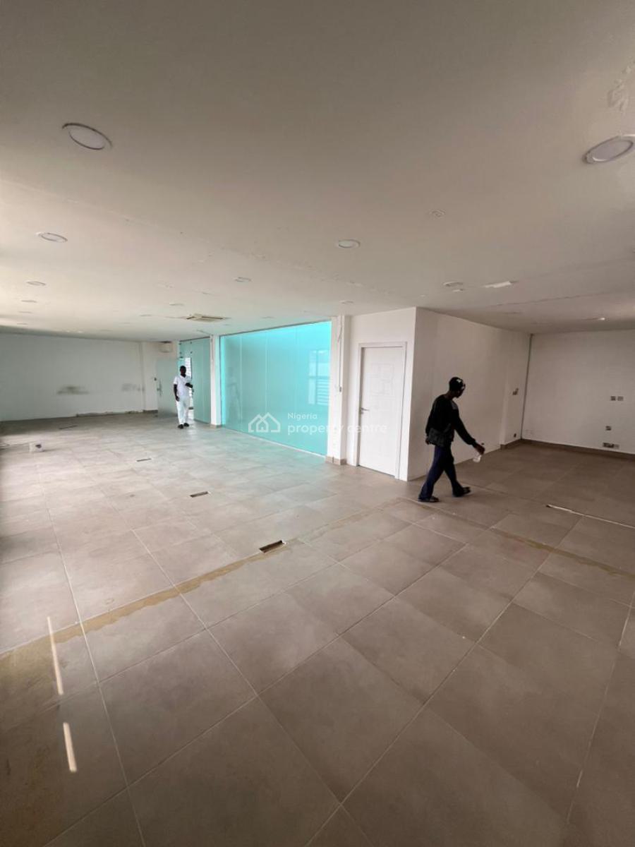 Exquisite Spacious Shop 100sqm, Lekki Phase 1, Lekki, Lagos, Shop for Rent