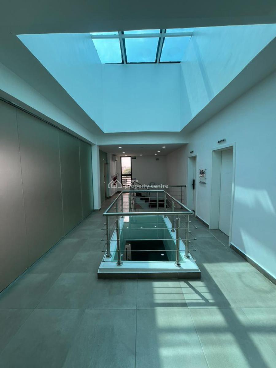 Exquisite Spacious Shop 100sqm, Lekki Phase 1, Lekki, Lagos, Shop for Rent