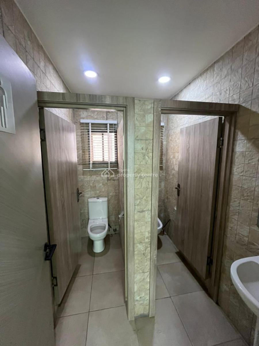 Exquisite Spacious Shop 100sqm, Lekki Phase 1, Lekki, Lagos, Shop for Rent