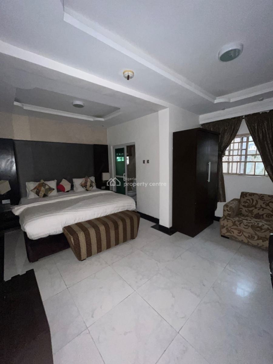 16 Rooms Hotel Space with Swimming Pool Available, Lekki Phase 1, Lekki, Lagos, Hotel / Guest House for Rent
