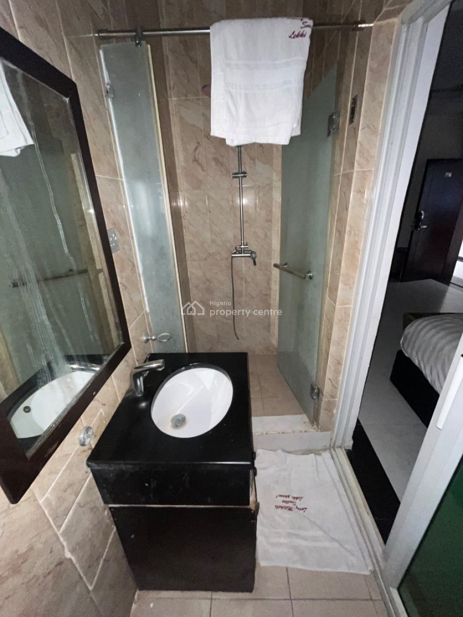 16 Rooms Hotel Space with Swimming Pool Available, Lekki Phase 1, Lekki, Lagos, Hotel / Guest House for Rent