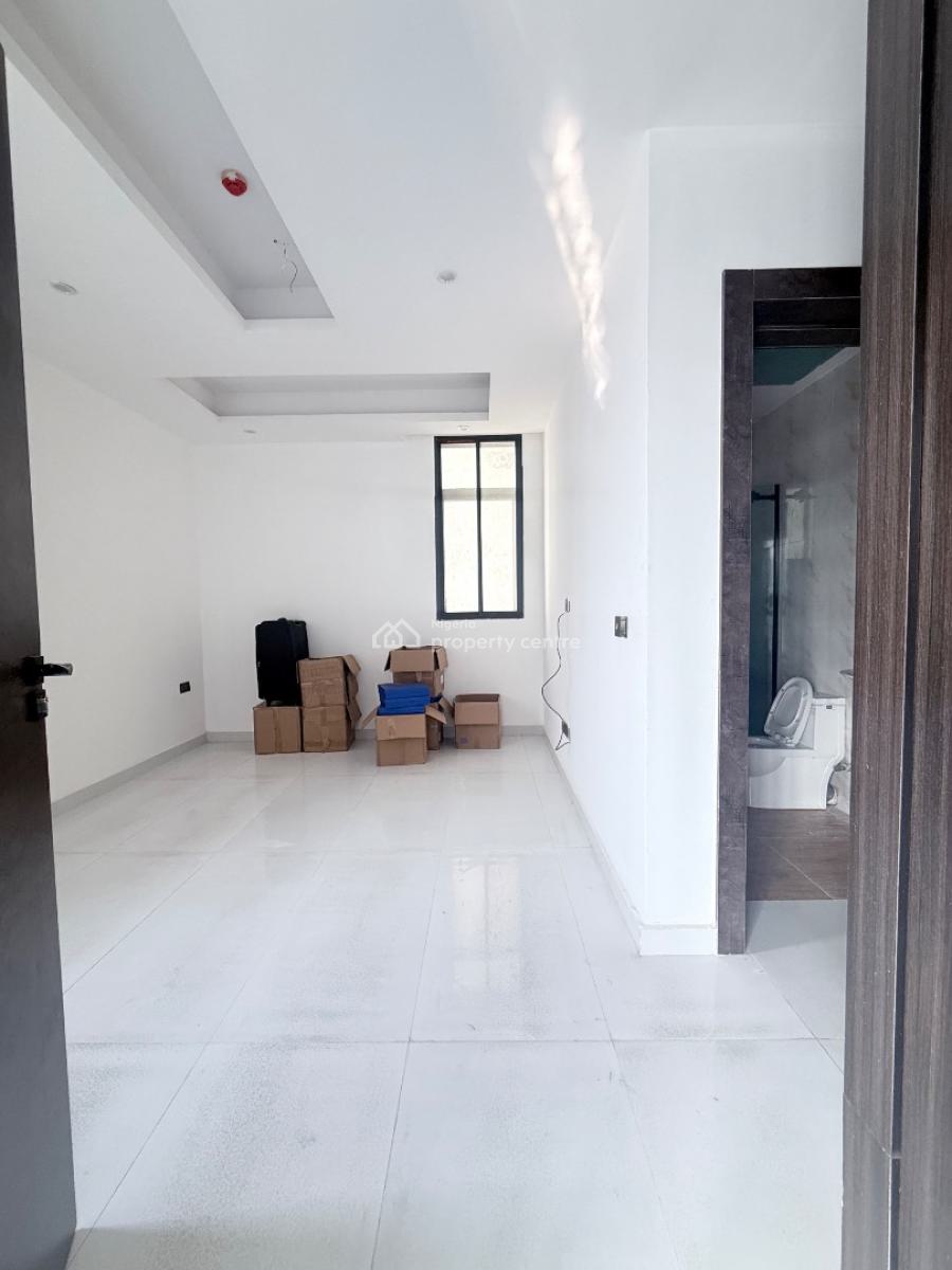 Luxury 2-bedroom Apartment, Lekki Phase 1, Lekki, Lagos, Flat / Apartment for Sale