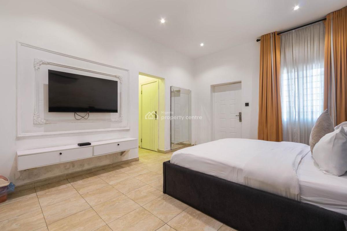 Three Bedroom Duplex with Swimming Pool, Lekki Phase 1, Lekki, Lagos, Semi-detached Duplex Short Let