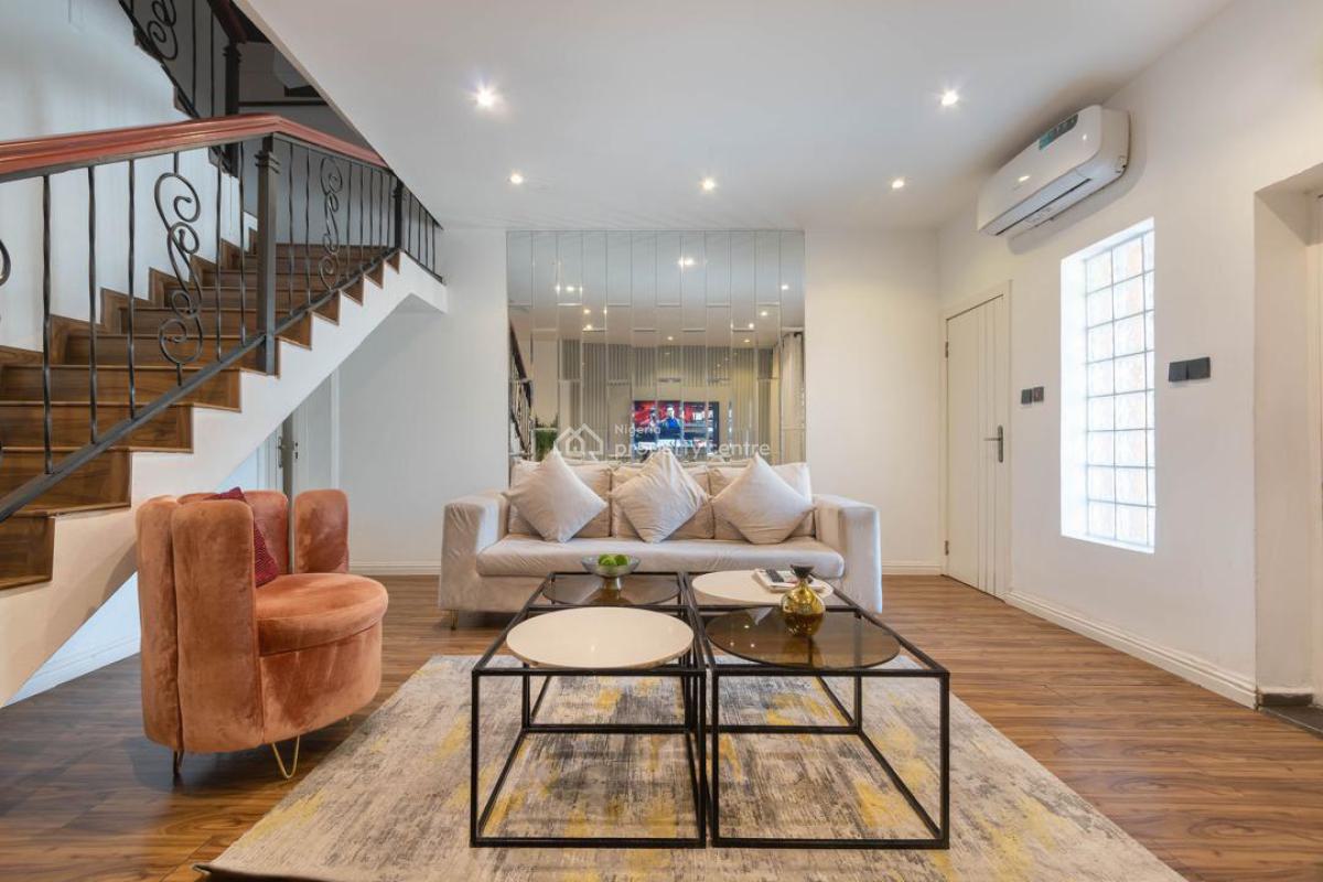 Three Bedroom Duplex with Swimming Pool, Lekki Phase 1, Lekki, Lagos, Semi-detached Duplex Short Let