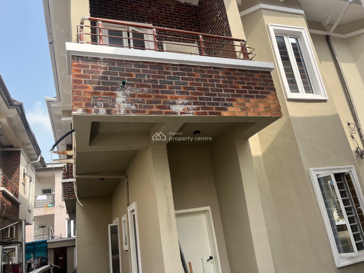 Relatively Brand New 4 Bedrooms Detached House with a Bq, Idado, Lekki, Lagos, House for Rent