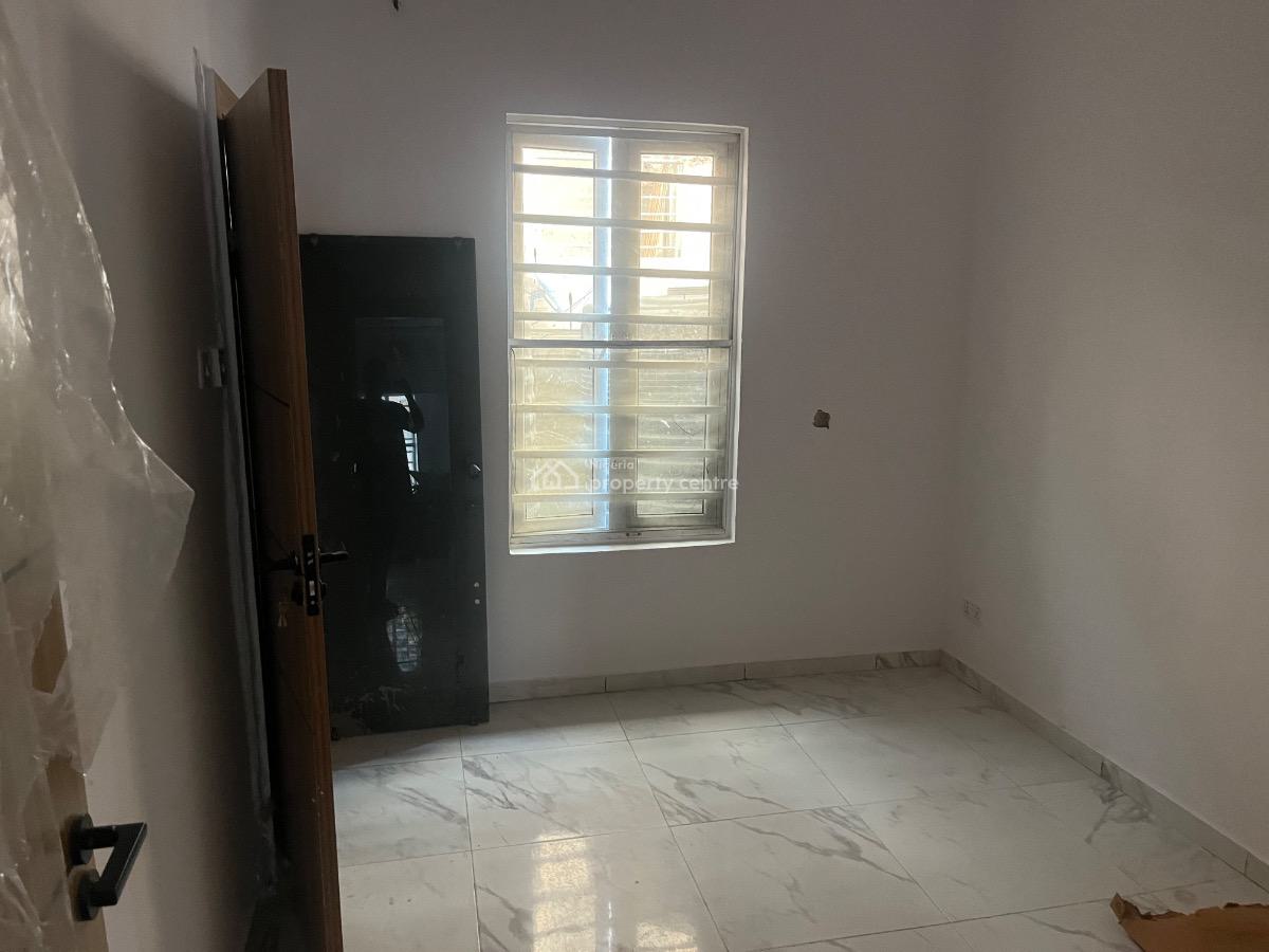 Relatively Brand New 4 Bedrooms Detached House with a Bq, Idado, Lekki, Lagos, House for Rent