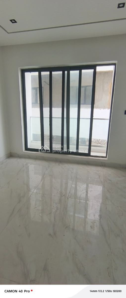 Newly Built Standard 2 Bedroom Flat, Ikate, Lekki, Lagos, Flat / Apartment for Sale