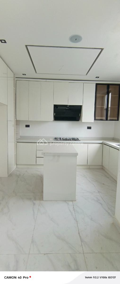 Newly Built Standard 2 Bedroom Flat, Ikate, Lekki, Lagos, Flat / Apartment for Sale