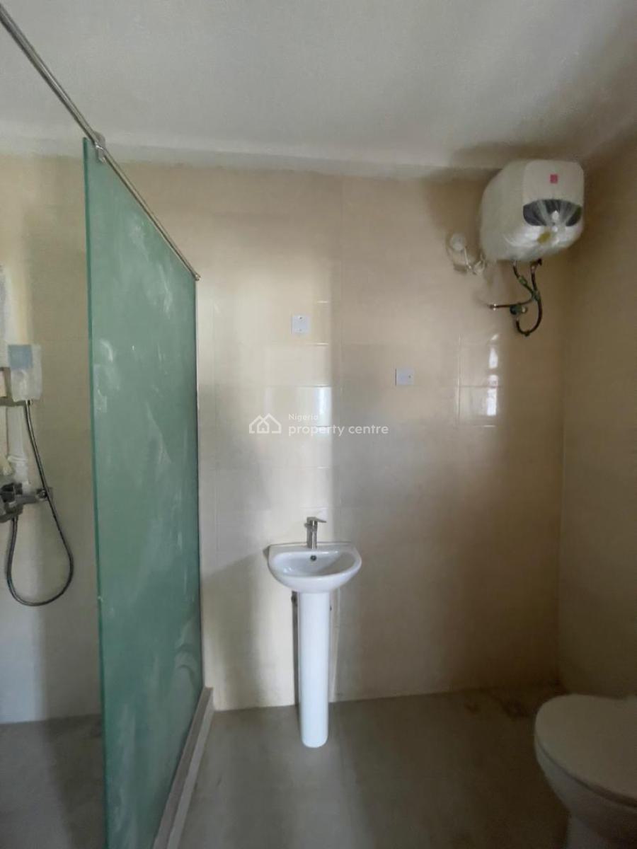 Spacious Corner-piece Property Comprising 3 Separate Units, Off Admiralty Way, Lekki Phase 1, Lekki, Lagos, House for Sale