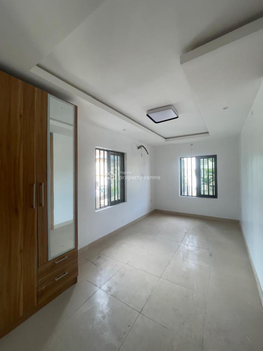 Spacious Corner-piece Property Comprising 3 Separate Units, Off Admiralty Way, Lekki Phase 1, Lekki, Lagos, House for Sale