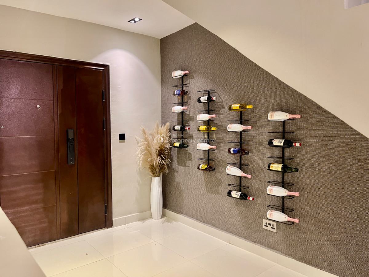 Modern & Refined 3-bedroom Maisonette, Off Freedom Way, Lekki Phase 1, Lekki, Lagos, Flat / Apartment Short Let